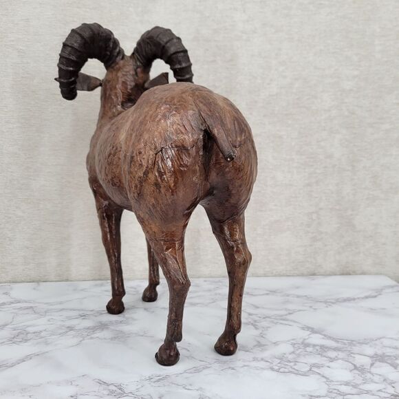 Vintage Tooled Leather Ram Sculpture Folk Art Perfect for your Cabin Lodge Ranch - Picture 12 of 15
